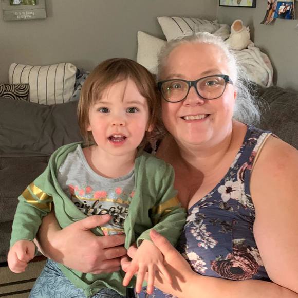 Meet your Posher, April - Picture 1 of 1